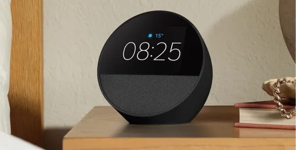 Amazon Echo Spot (2024) - Recensione: Una Sveglia Intelligente con Stile